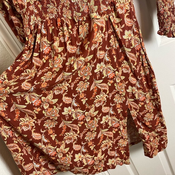 Lark + Grey women’s Floral V-Neck Dress size large - Picture 4 of 9